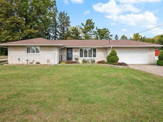 House for sale in Camanche, Clinton County