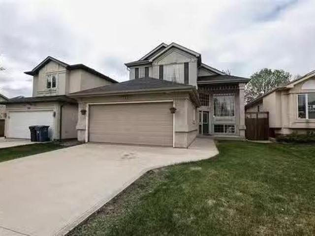 House for sale in East St. Paul, Manitoba