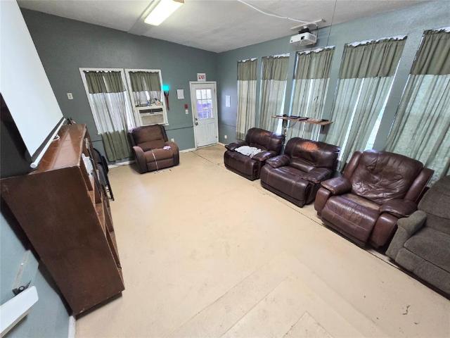 House for sale in Marlin, Texas