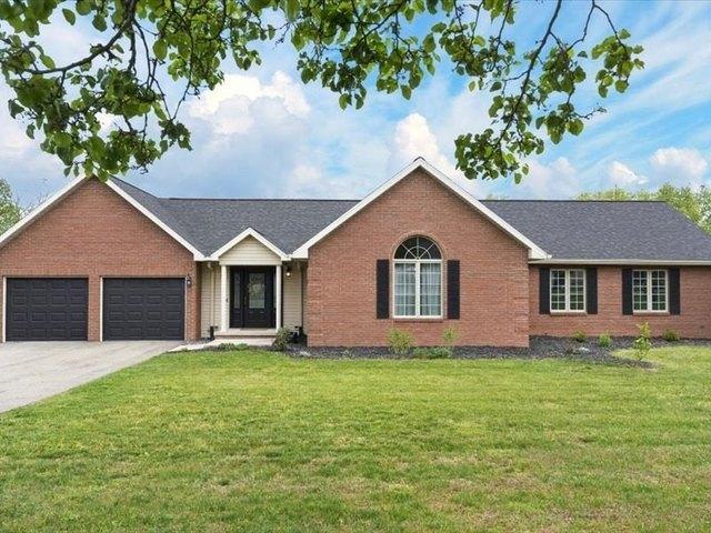 House for sale in Waverly, Ohio