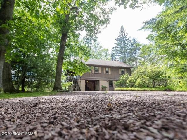House for sale in Bartonsville, Pennsylvania