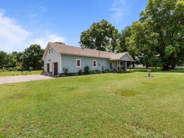 House for sale in Clever, Missouri