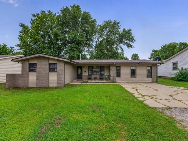 House for sale in Skiatook, Oklahoma