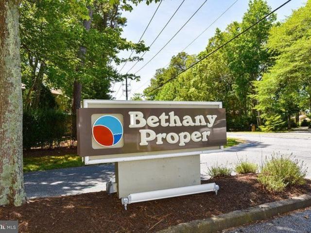 Townhouse for sale in Delaware