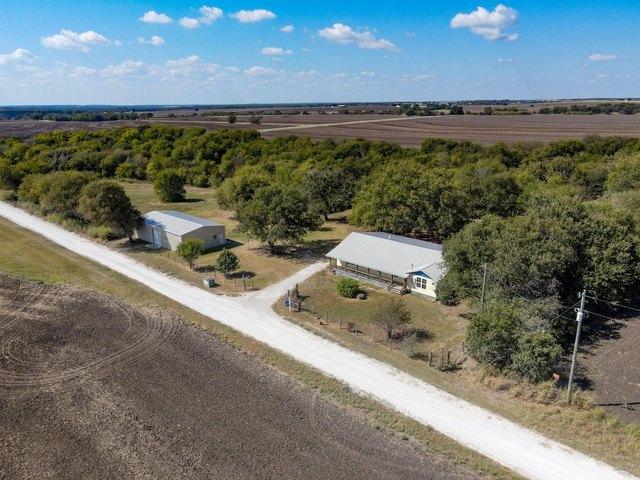 Farm for sale in Abbott, Texas