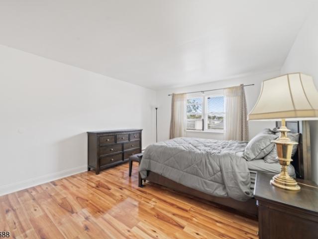 Condo for sale in Bloomfield, New Jersey