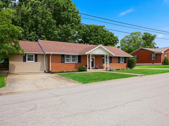 House for sale in Carlisle, Kentucky