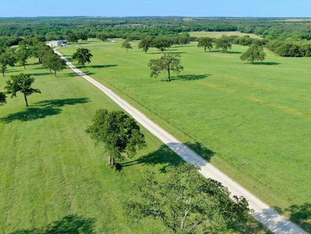 Land for sale in Saint Jo, Texas