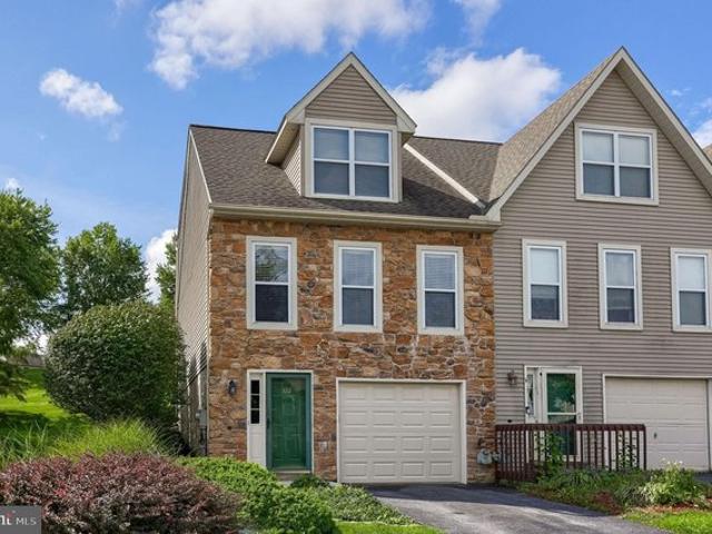 Townhouse for sale in Mountville, Pennsylvania