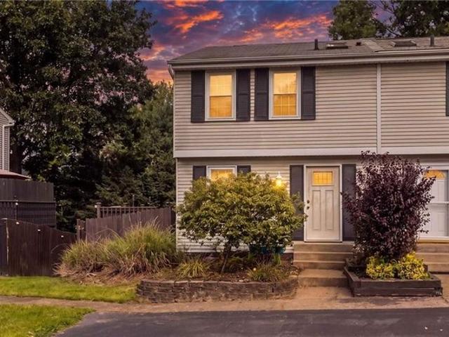 Condo for sale in Cranberry Twp, Pennsylvania