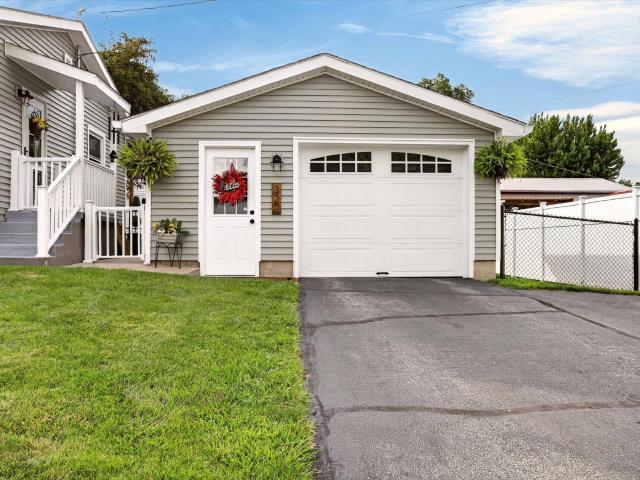 House for sale in Ellettsville, Indiana
