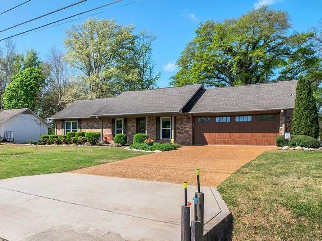 House for sale in Killen, Alabama