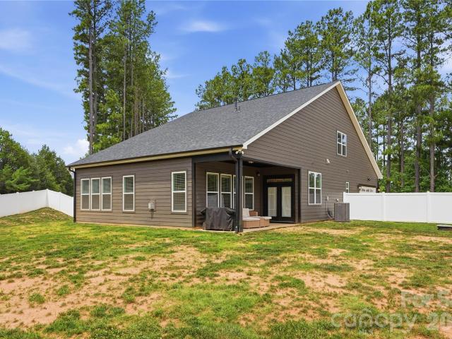 House for sale in Mooresville, North Carolina