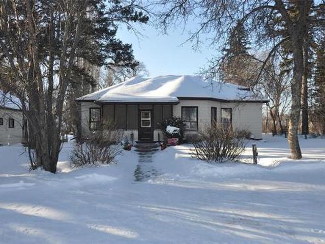 House for sale in Shoal Lake, Manitoba