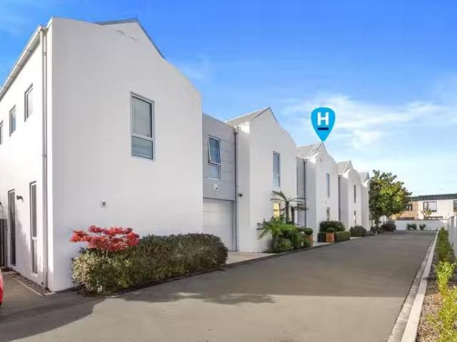 House for rent in Heathcote, Canterbury