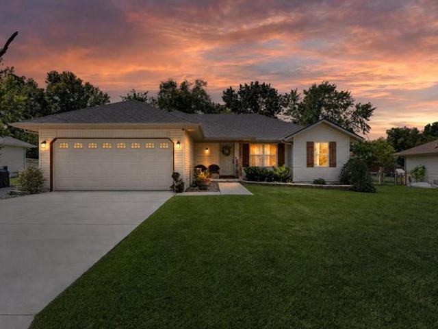 House for sale in Clever, Missouri