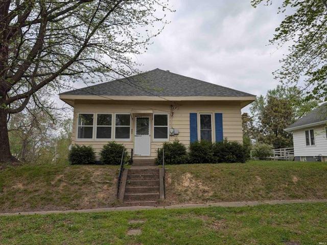 House for sale in Bicknell, Indiana