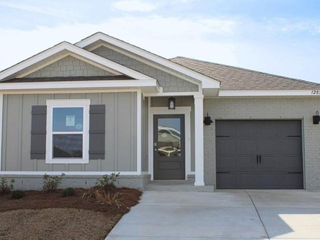 House for sale in Daphne, Alabama