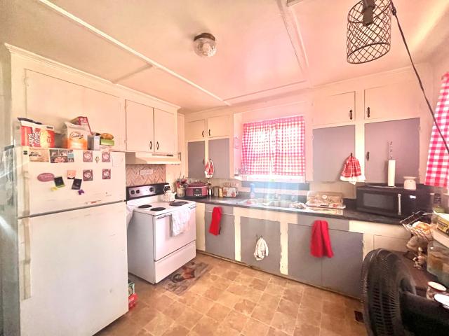 House for sale in Cordova, South Carolina