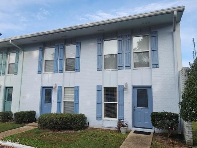 Condo for sale in Ocean Springs, Mississippi