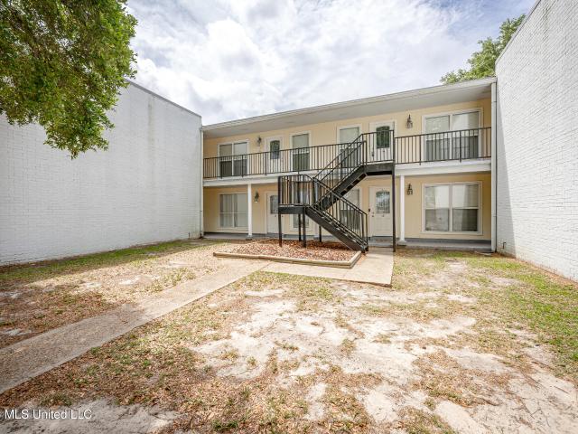 Condo for sale in Ocean Springs, Mississippi