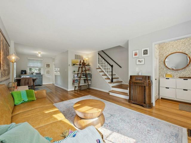 Townhouse for rent in Arlington