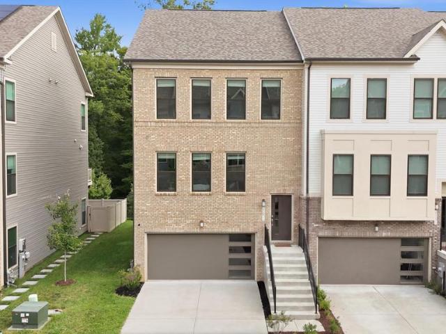 Townhouse for sale in Laurel, Maryland