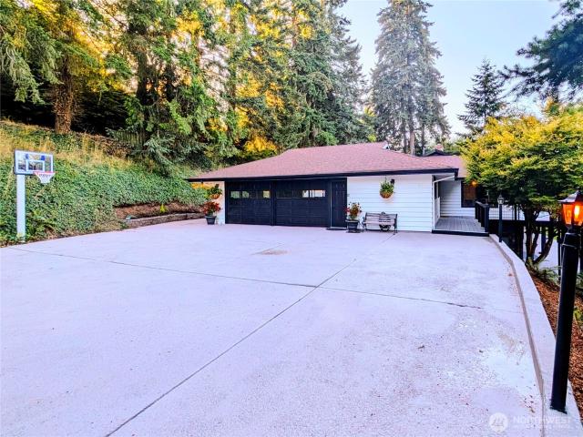 House for sale in Centralia, Lewis County