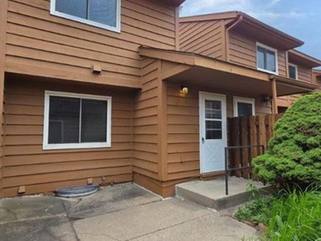 Townhouse for sale in Eagan, Minnesota