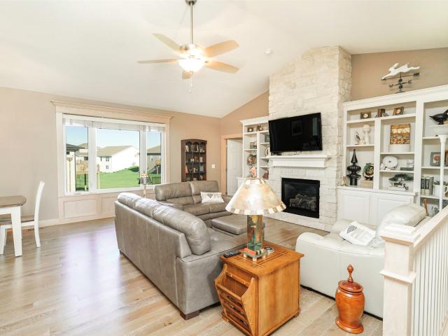 House for sale in Altoona, Iowa