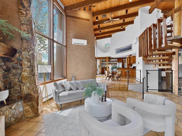 House for sale in Thomas Village, Albuquerque