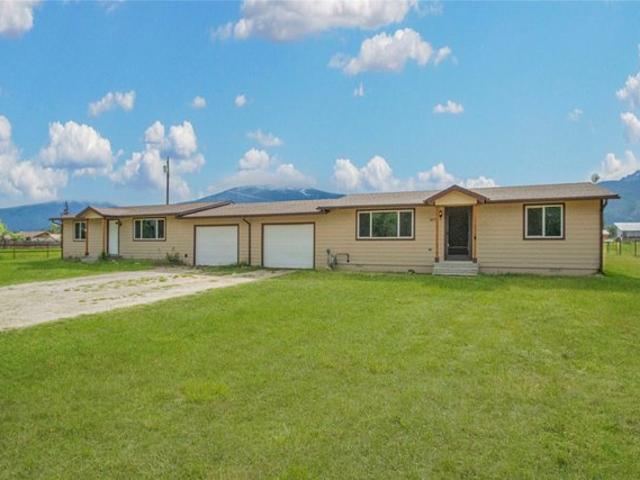 House for sale in Ravalli, Montana