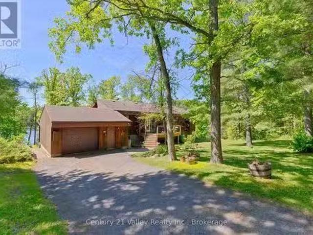 House for sale in Renfrew, Ontario