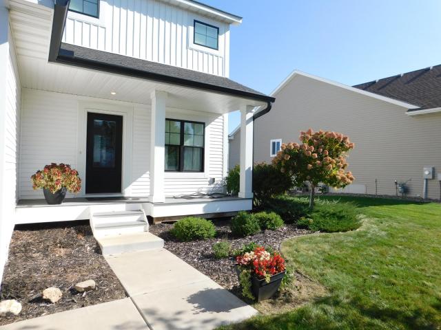 House for sale in Easton Village, Lake Elmo