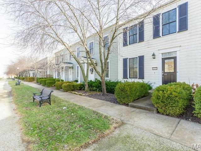 Townhouse for sale in Saint Charles, Missouri