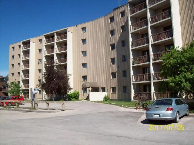Apartment for rent in Heritage Park, Winnipeg