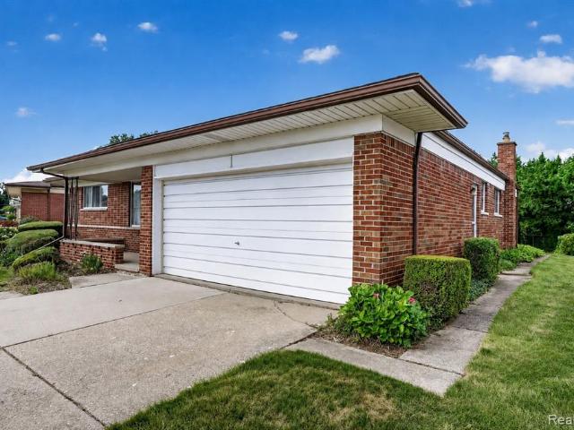 House for sale in Warren, Michigan