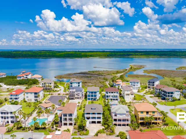 House for sale in Gulf Shores, Alabama