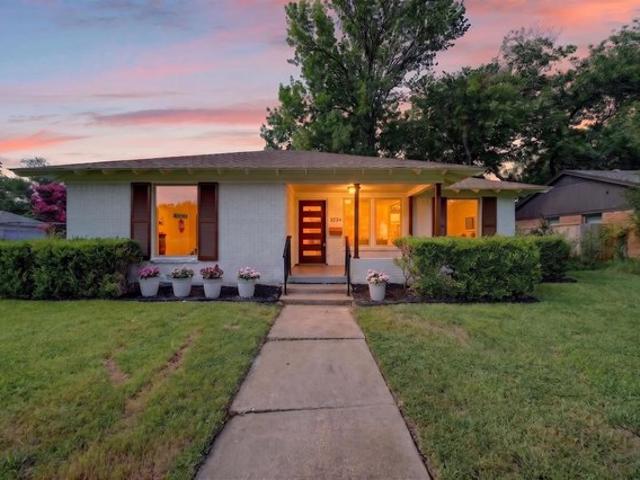 House for sale in Dallas, Texas