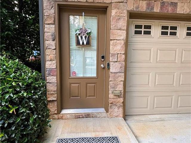 Townhouse for sale in Avondale Estates Townhouse for sale in Avondale Estates