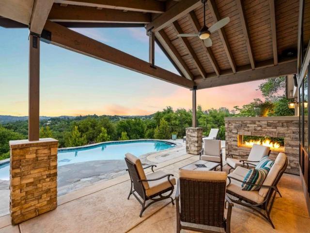House for sale in Loomis House for sale in Loomis