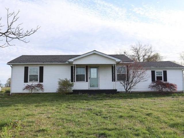 House for sale in Mayfield, Kentucky
