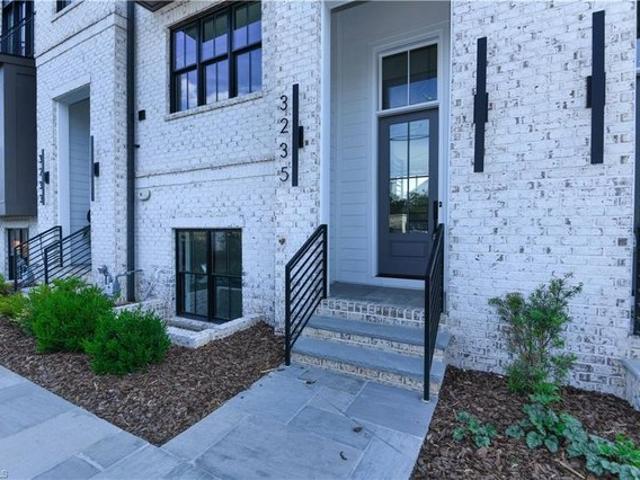 Townhouse for sale in Guilford, North Carolina