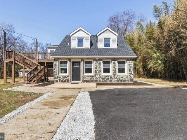 House for sale in The Cove, Middle River