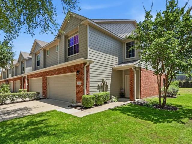Townhouse for sale in Plano, Texas