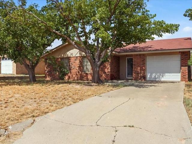 House for sale in Howard, Texas