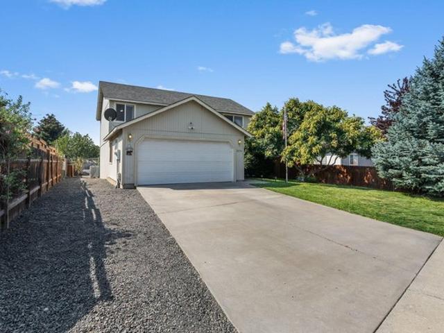 House for sale in Redmond, Deschutes County