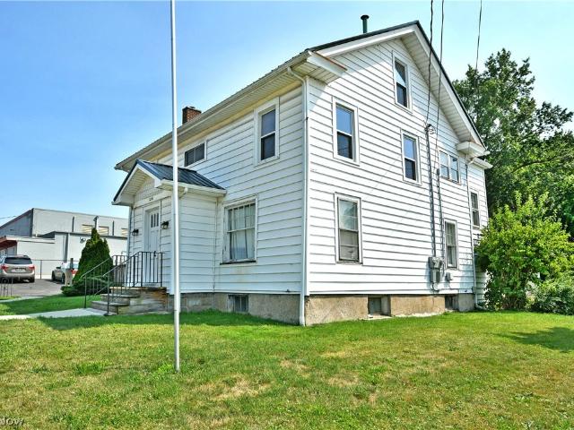 House for sale in Warren, Ohio