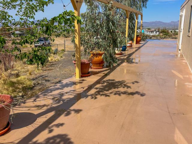 House for sale in Golden Valley