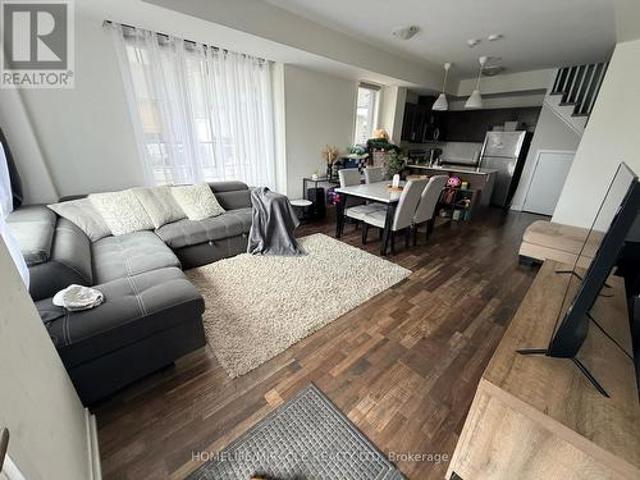 Townhouse for rent in Durham, Ontario